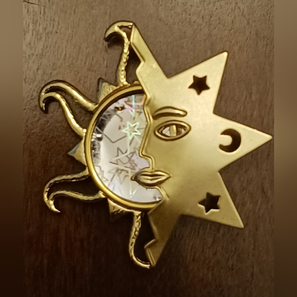 Vintage Celestial Sun Brooch, Goldtone